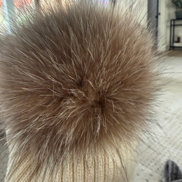 Moncler Cream Knit Hat with Brown Pom kids size large - Picture 3 of 5